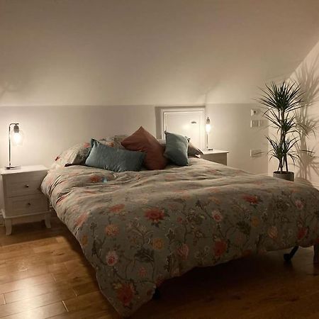 The Hideaway - Village Retreat With Woodland Views Smeeth Eksteriør bilde
